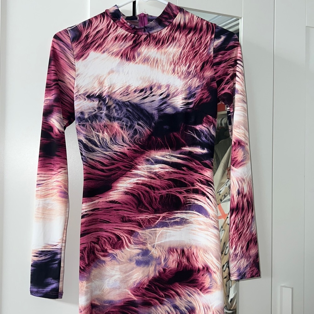 Brand New Fashionnova Ghosting You Midi Dress size M